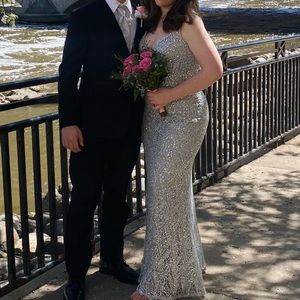 selling my senior prom dress, only worn once